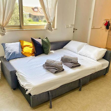 Gilboa View - יחידת אירוח מתוקה Appartement Reshafim Buitenkant foto