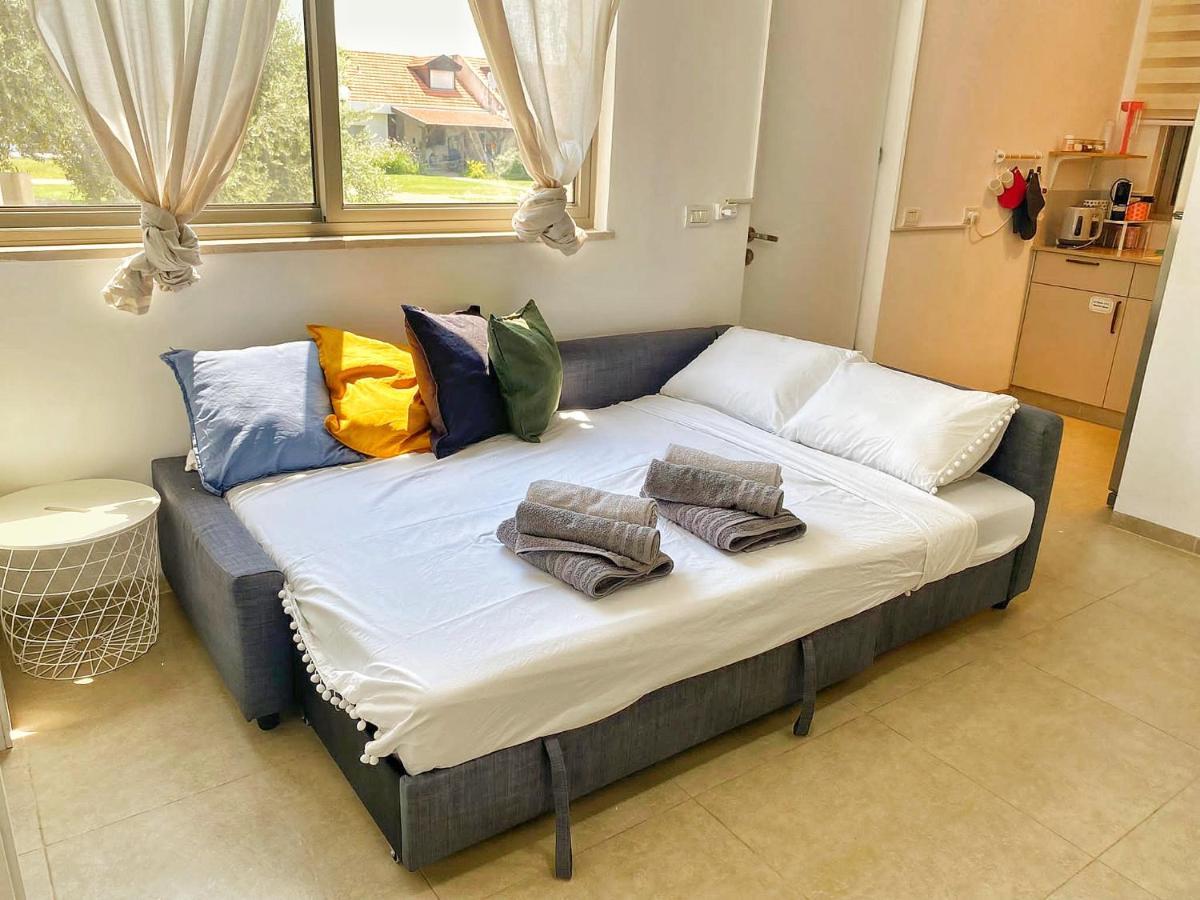 Gilboa View - יחידת אירוח מתוקה Appartement Reshafim Buitenkant foto