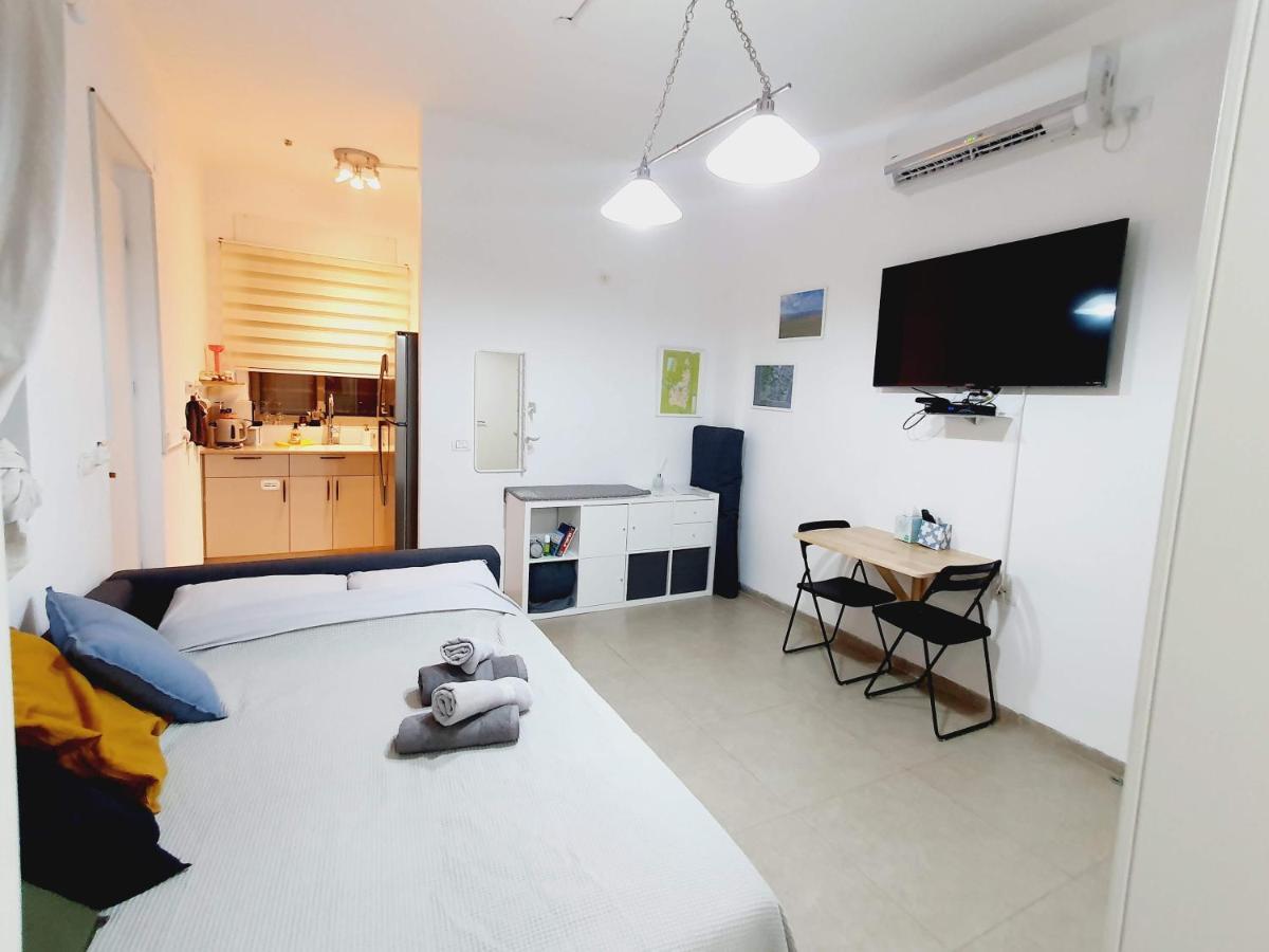 Gilboa View - יחידת אירוח מתוקה Appartement Reshafim Buitenkant foto